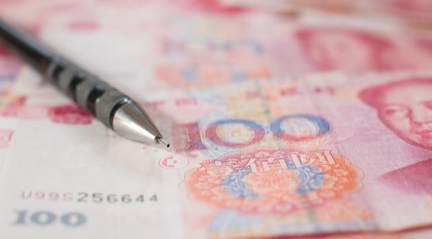 minimum capital investment for WFOEs pen on top of chinese money